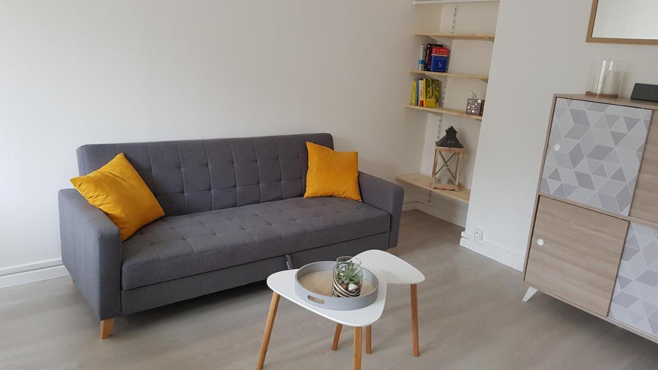 Appartement Avec Jardin Hyper Entre Valenciennes Exteriör bild